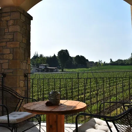 Orchidea Del Garda Bed and breakfast Peschiera del Garda